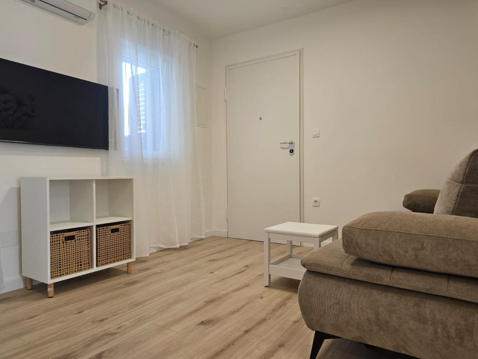 Apartments Miamare 2 Primošten Kültér fotó