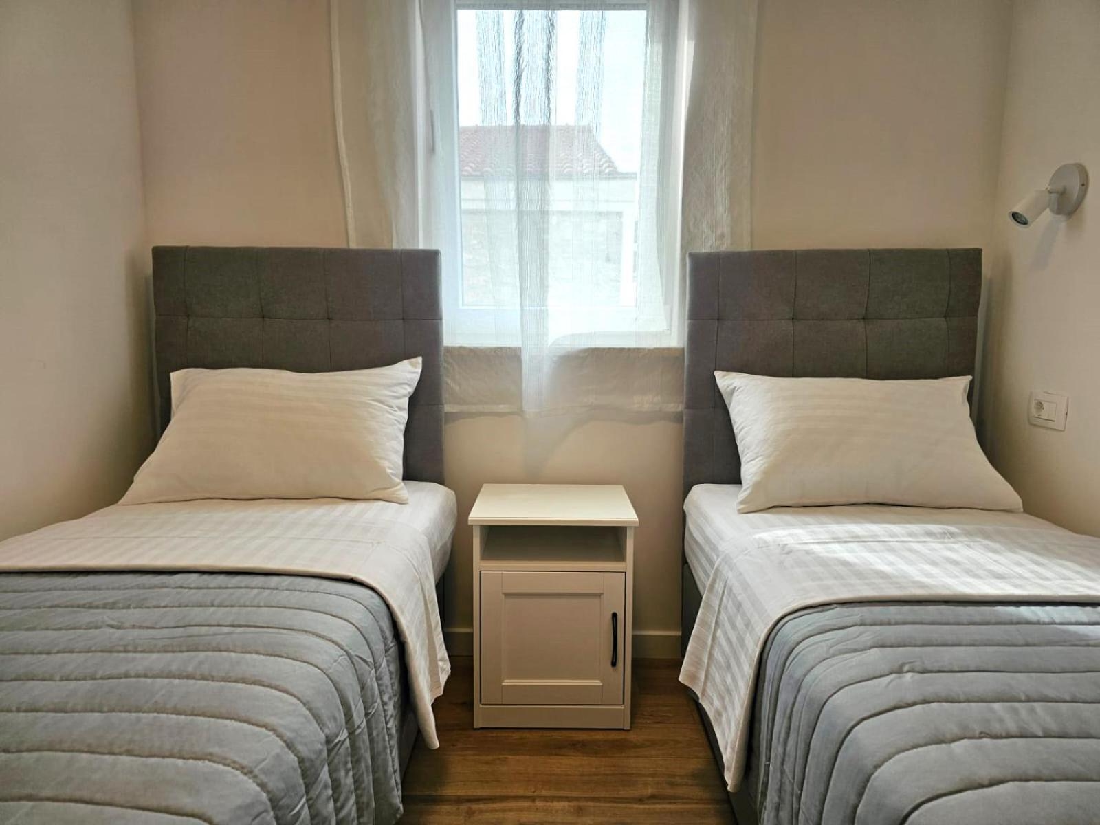 Apartments Miamare 2 Primošten Kültér fotó